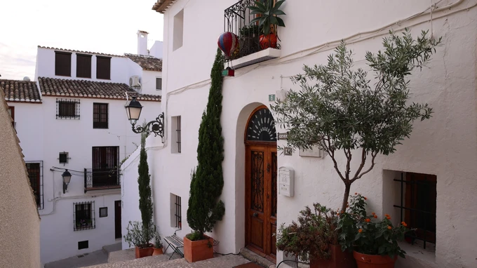 Charming Mediterranean Alleyway