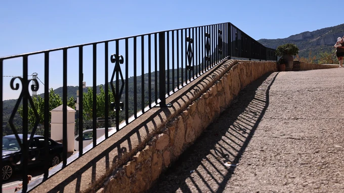 Scenic Walkway