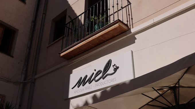 Miel Shop Facade