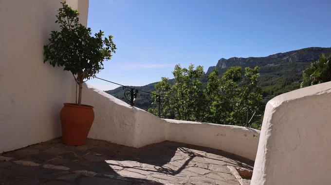 Scenic Terrace with Mountain View