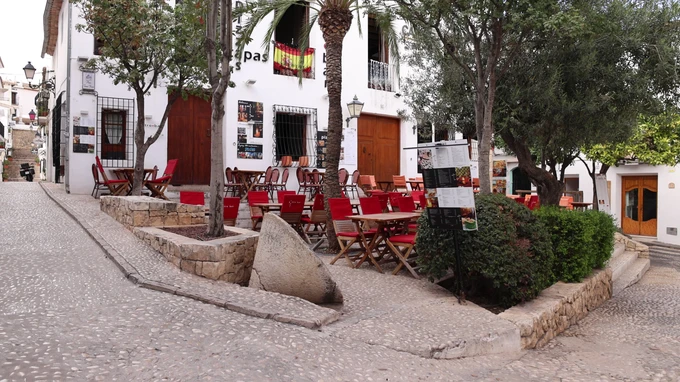 Charming Outdoor Cafe